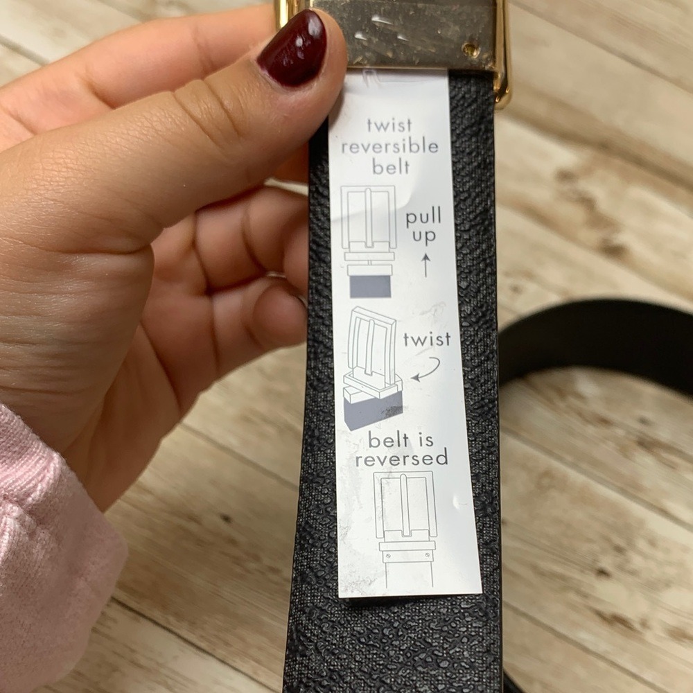 Michael Kors Womens Reversible Belt Black Signature Monogram Gold Buckle XL NEW - Picture 6 of 6